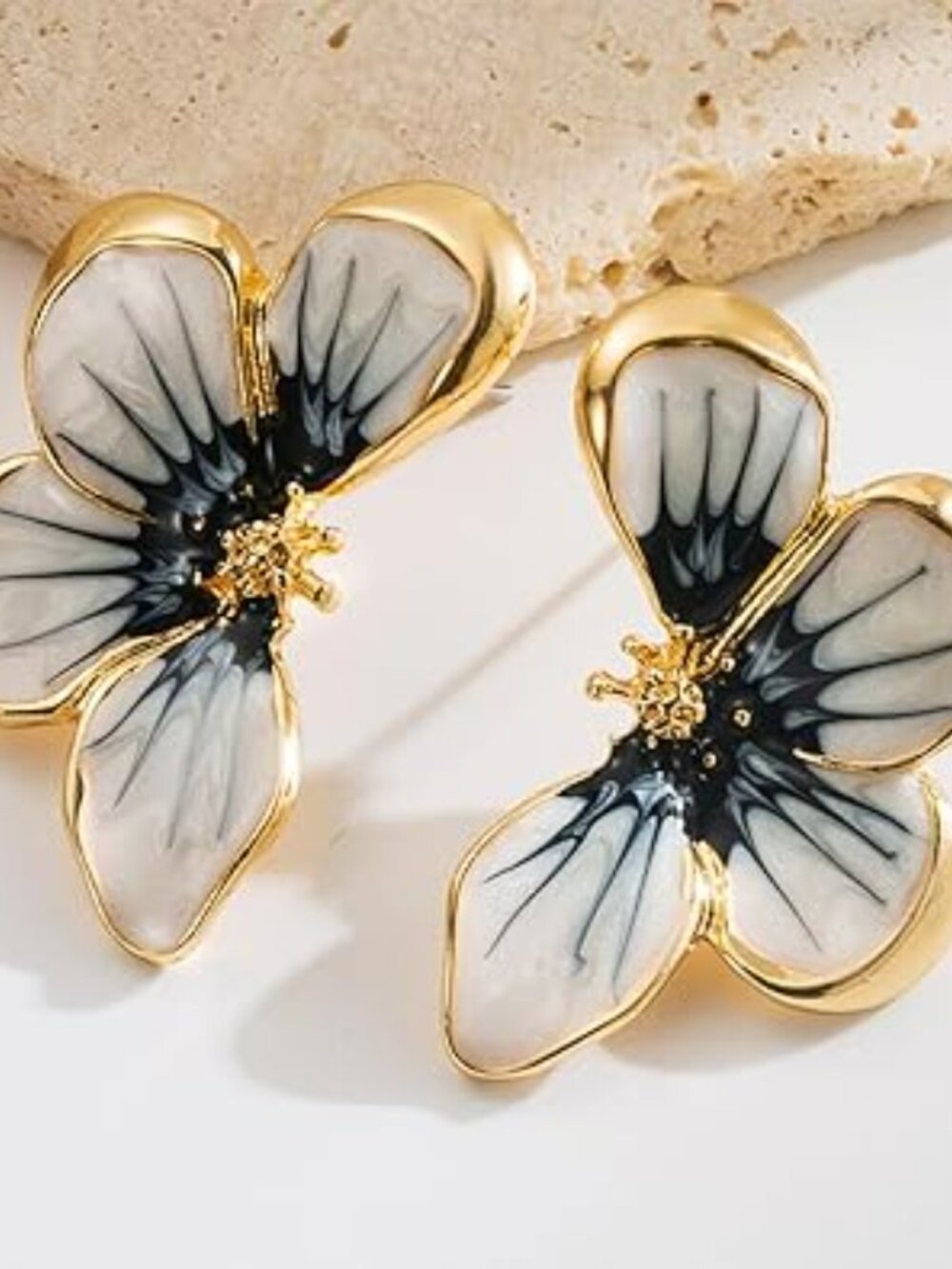 NEW Flower Earrings Irregular Petal Earring Set Blue White Flower Stud Elegant